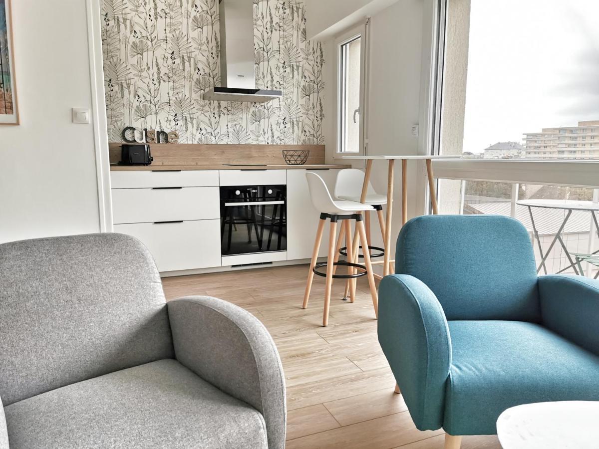 Appartement Lumineux Avec Balcon Et Parking 瑟堡 外观 照片