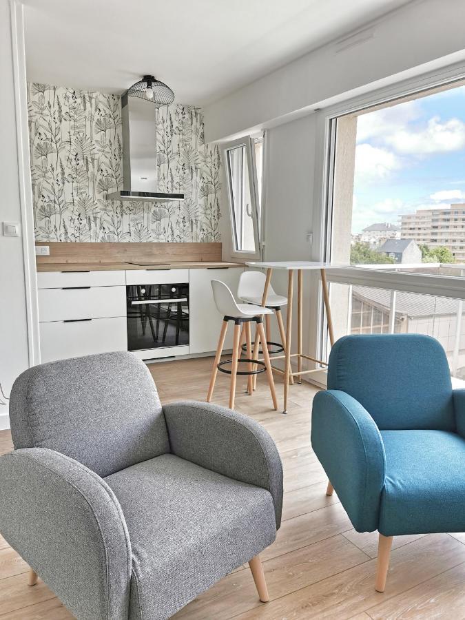 Appartement Lumineux Avec Balcon Et Parking 瑟堡 外观 照片